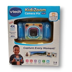 ***SOLD***VTech KidiZoom Camera Pix Plus With Panoramic  and Talking Photos  NWT